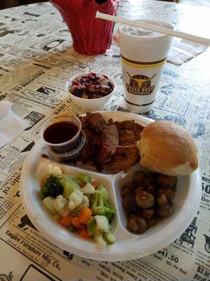 Two meats and two sides with a roll, a medium tea, and free desert - $15 OTD