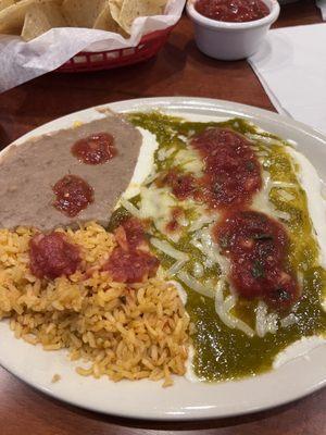 2 cheese enchiladas, but that "spicy" sauce (jalapeño and sour cream) made the meal!