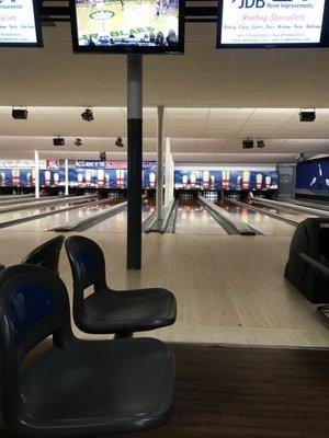 Very clean bowling alley