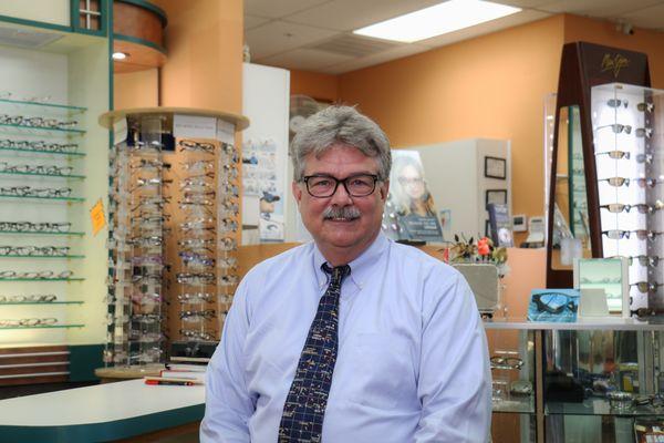 Dan Amyx is the owner of Treasure Coast Opticians and Hillmoor Optical, and a Florida Licensed, Board Certified Optician.