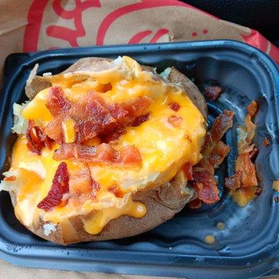 Bacon and cheese potato