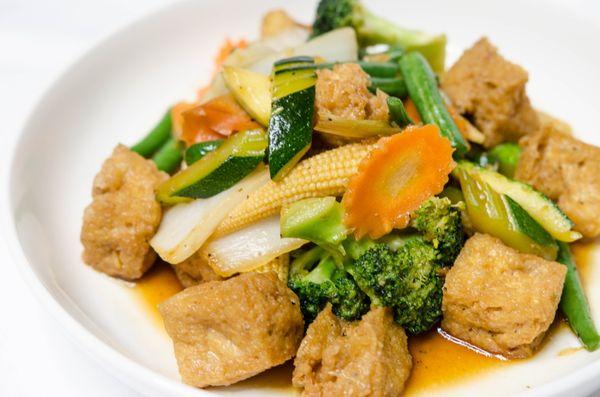 Pad Pak with Fried Tofu