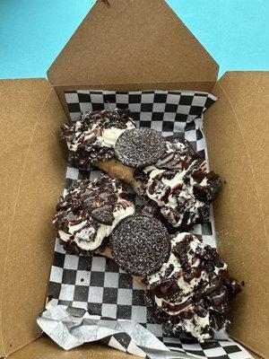 Oreo cannoli