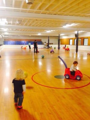 Come check out their indoor play park Mon-Friday 9:15-11:15. One whole dollar.