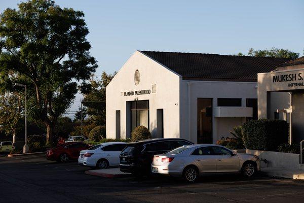 Exterior of Melody Health Building