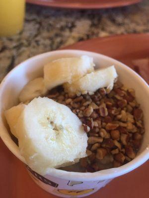 Banana nut oatmeal