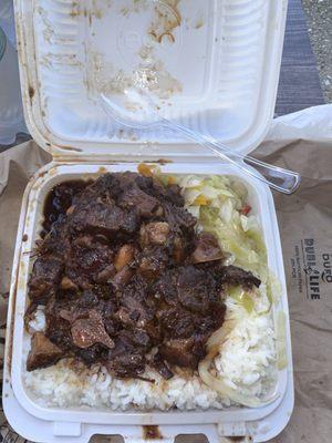 Oxtail, white rice, vegetables