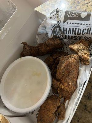 5 Piece Bay Bays Chicken Tenders with coleslaw