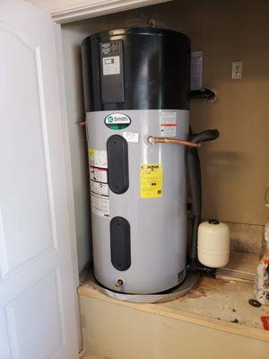 Electric Hybrid Water Heater Installed Lago Vista, Tx by Can Do Plumbing.