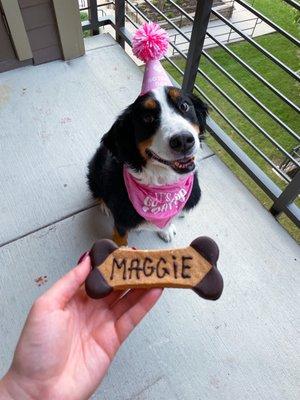 Personalized dog bone treat