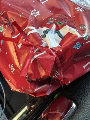 Cmon?? What kind of wrapping is this?