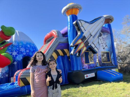 Astronaught Rocket Ship Bounce house party rentals delivered to Houston, Austin, & Dallas, Texas.