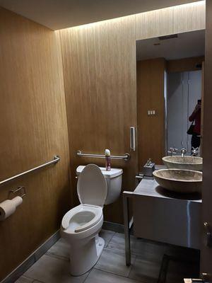 Single restroom- spacious!