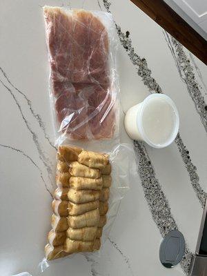 Prosciutto, fresh Venezuelan cheese and tequeños