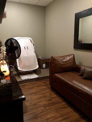 Welcome to our Ozone Bath Therapy room.