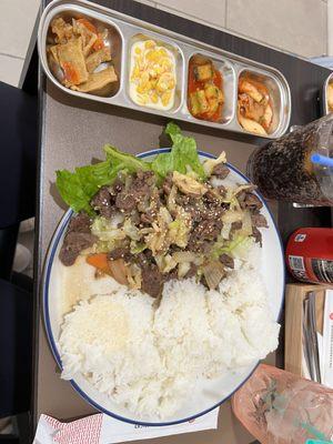 Order the K30 Bulgogi Rice and it was delicious! So happy I was able to find Korean food in the valley.