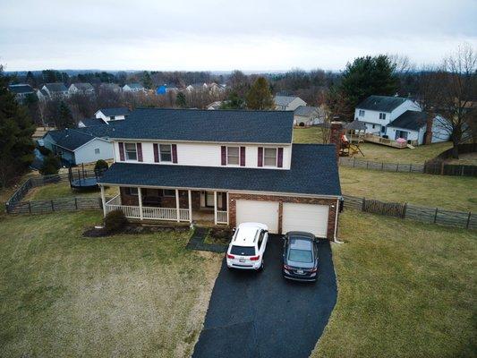 A beautiful GAF Timberline HDZ Golden Pledge roof system!