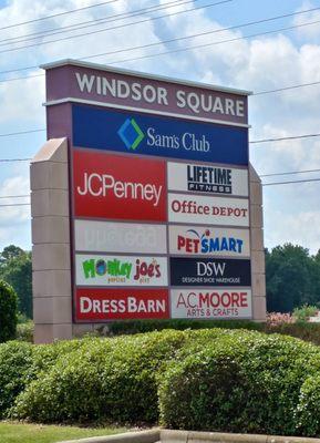 Windsor Square Shopping Center