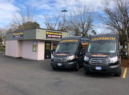 A couple of Davis Lock & Safe Fleet vans taking a breather & stocking up in Gresham. DLS is Best in #LockSmithing Portland Metro!