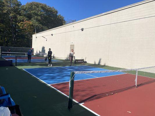 Outdoor courts