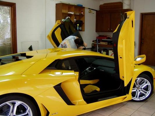 Shawn the Tint Man tinting a $440,000 Lamborghini Aventador