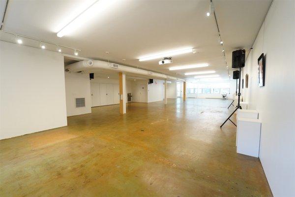 open-wide gallery space is great to any event.