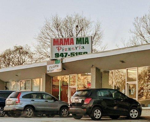 Mama Mia Pizzeria