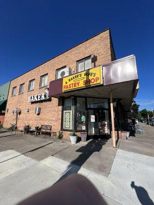 Exterior of bakery