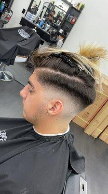 By barber Dom