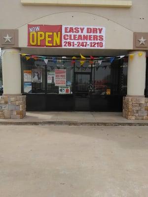 Come check out easy dry cleaning for great customer service and great quality we provide Tax Services as well