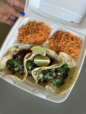 Tacos de asada (steak tacos)