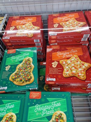 cute Christmas pizzas. kids will love fun shape