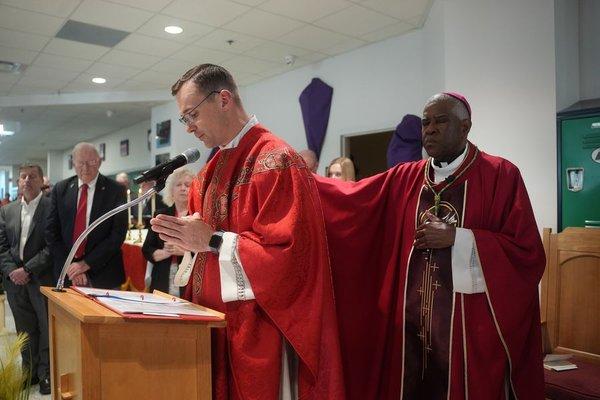 The Bishop commissioning Father David Nerbun