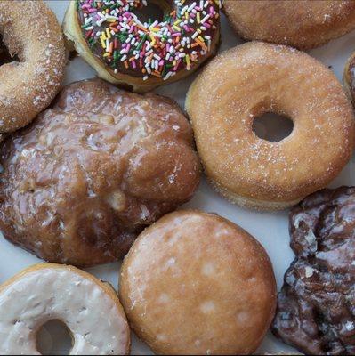 Mix all donuts in a Box