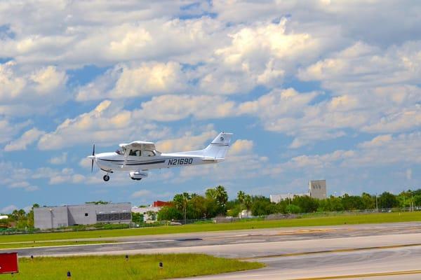 My first take off on my discovery flight! So much fun.