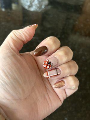 Pumpkin spice nails!!