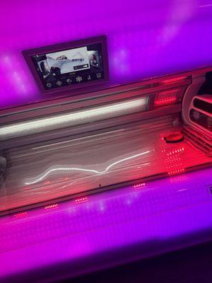 KBL HybridSun Tanning bed designed by Porsche