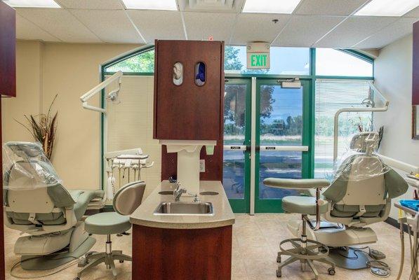 Rivers Edge Dental in conveniently located in West Valley City, UT. Give us a call today!