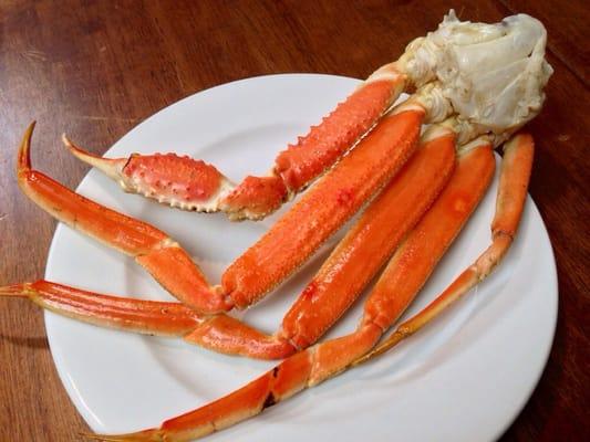 Got some crab legs to put on my scallop sliders