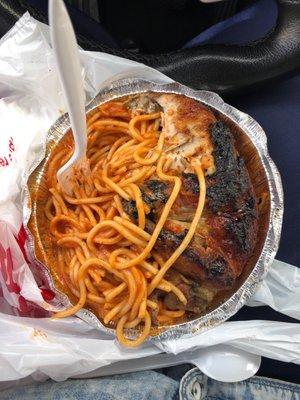 Spaghetti and rotisserie chicken is amazing. I started eating before taking the photo it smelled so good.