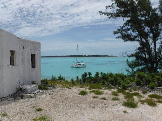 Mintaka on whale cay lighthouse