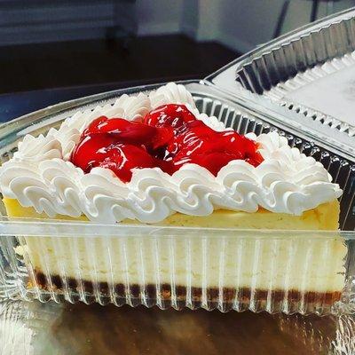 Small cheesecake (strawberry)