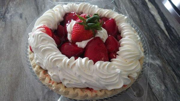 It's Strawberry Pie season @ Eat'n Park