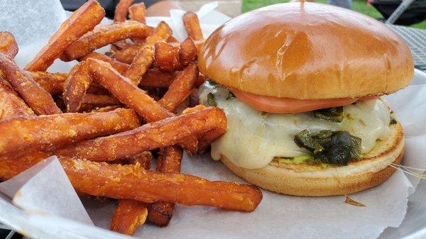 El Paso Burger with pepper jack, roasted poblano pepper & the best sweet potatoes fries!