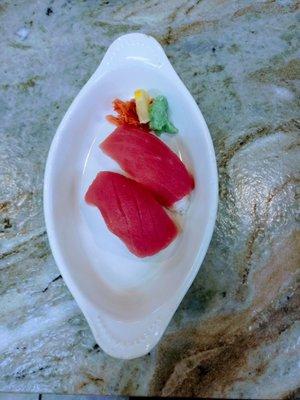 Tuna Nigiri