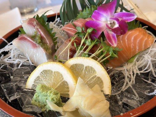 Sashimi platter