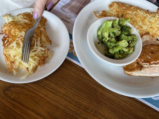 Salmon with broccoli & hash browns(& extra side of hash browns)