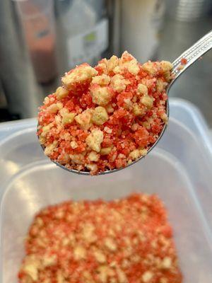 Strawberry shortcake crumble