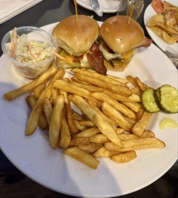 Cheeseburger Sliders