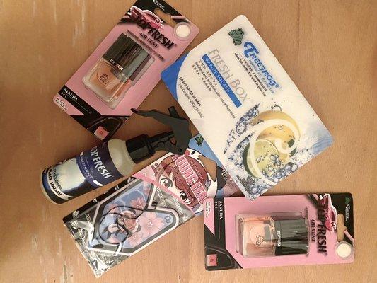 Wide variety of car scents! Air vent clips, boxes, sprays, etc.